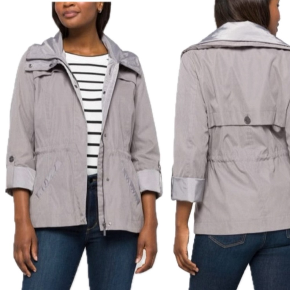 MOKA Lillian Lightweight Rain Jacket Womens Size Large Hideaway Hood Anorak